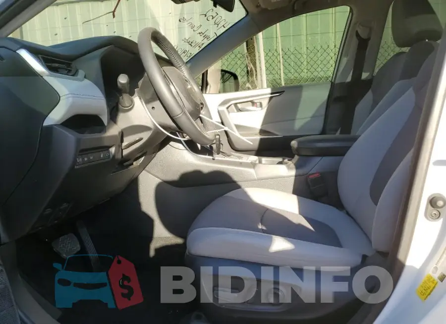 JTMW1RFV4PD105061 Photo# 7