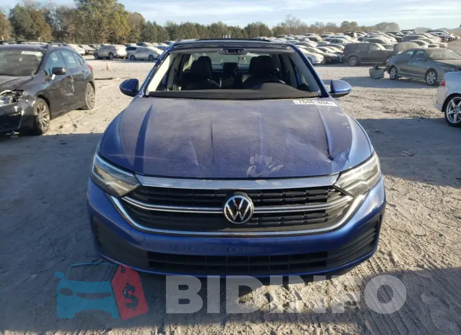 3VW7M7BU6NM005457 Photo# 5