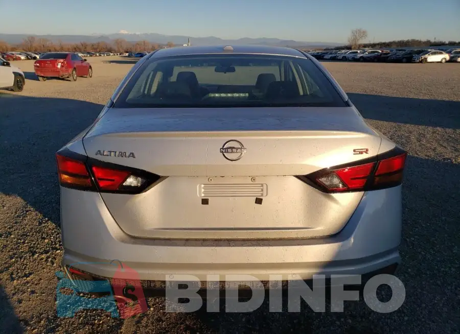 1N4BL4CV1PN322146 Photo# 6