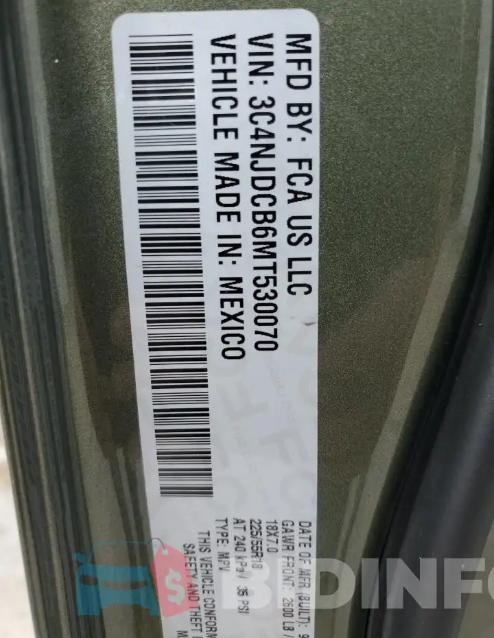 3C4NJDCB6MT530070 Photo# 13