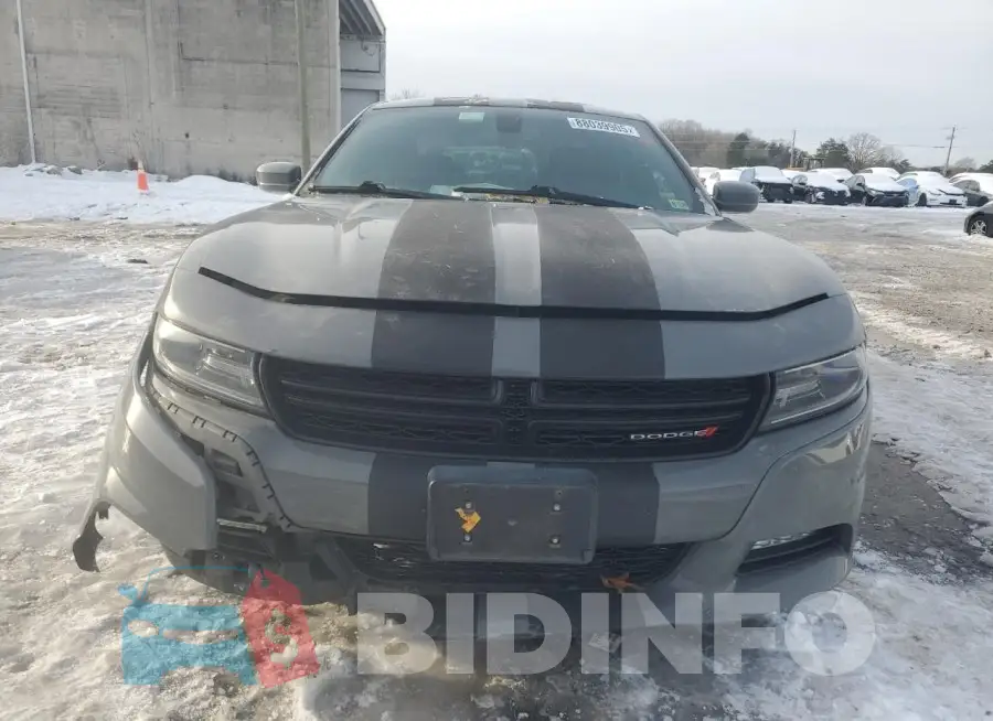 2C3CDXHG7JH122562 Photo# 5