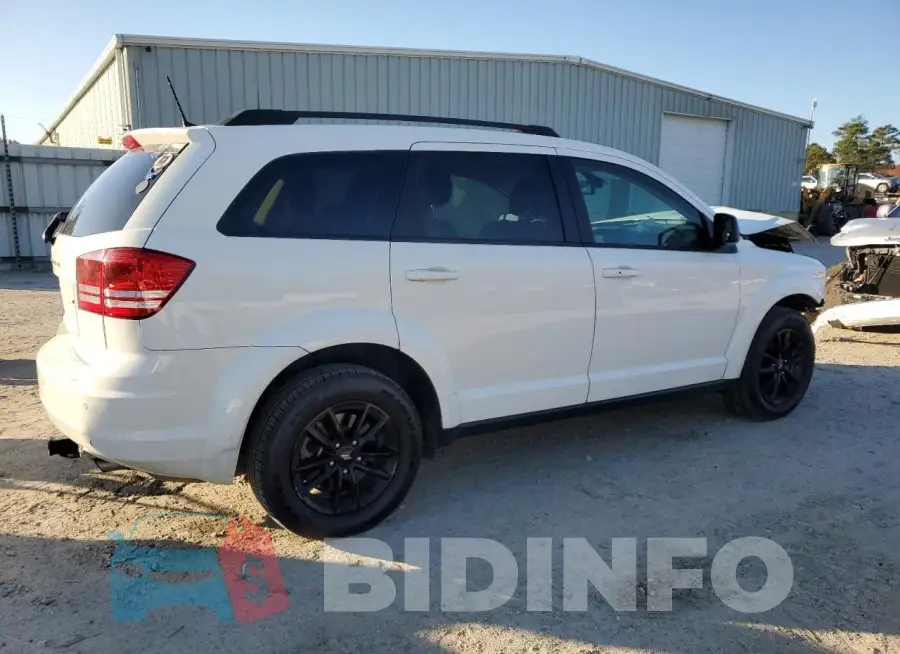 3C4PDCAB3LT274109 Photo# 3