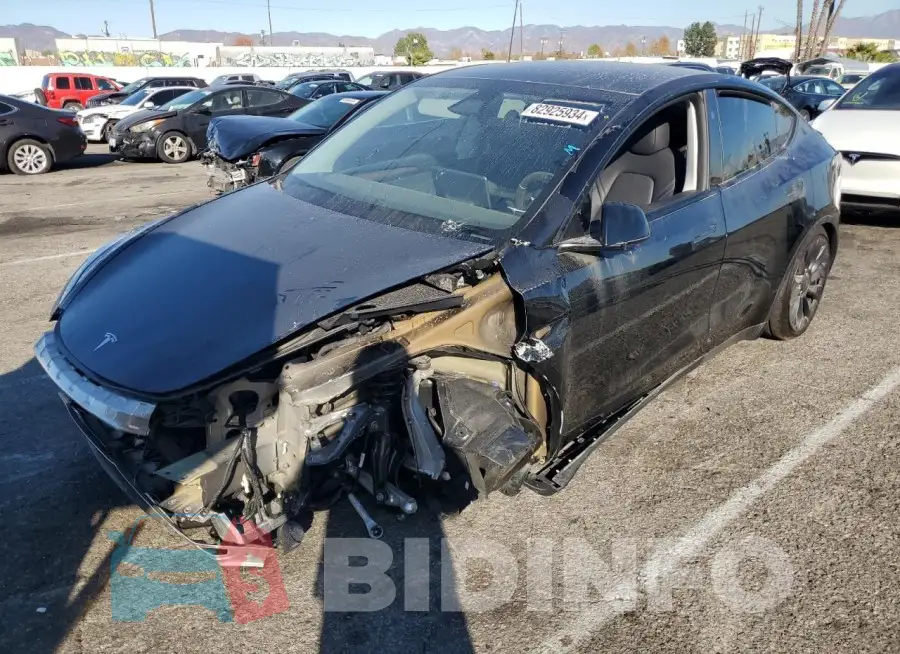 7SAYGDEF1RF163776 Photo# 1