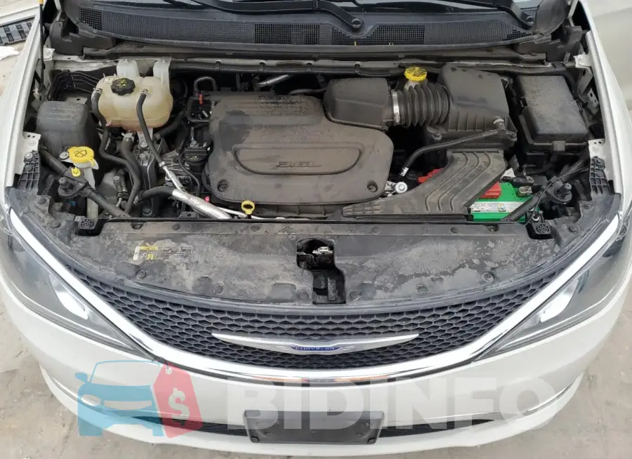 2C4RC1FG0KR741444 Photo# 12