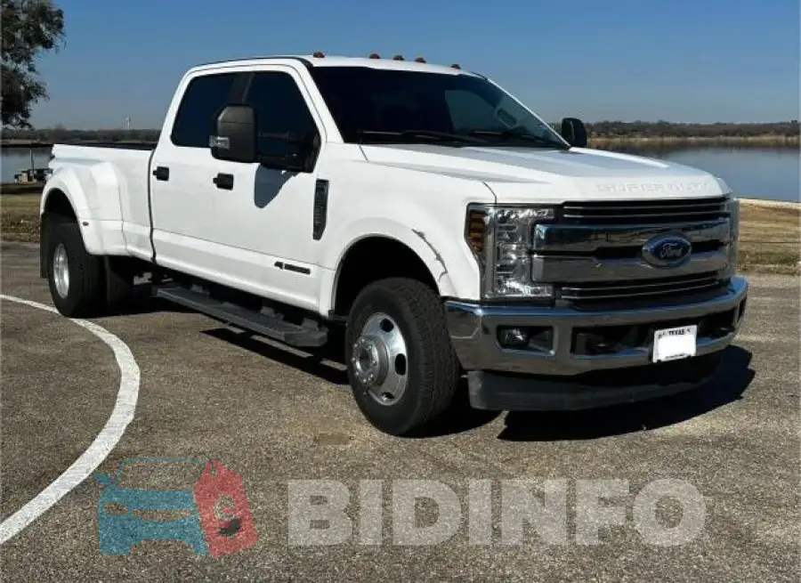1FT8W3DT9JEB59319 Photo# 1