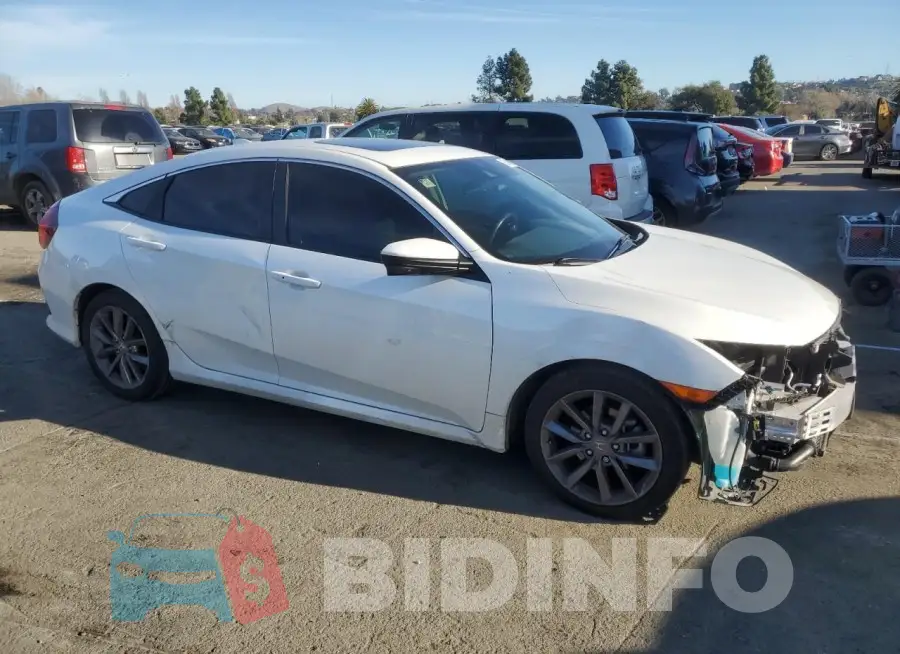19XFC1F30LE205239 Photo# 4