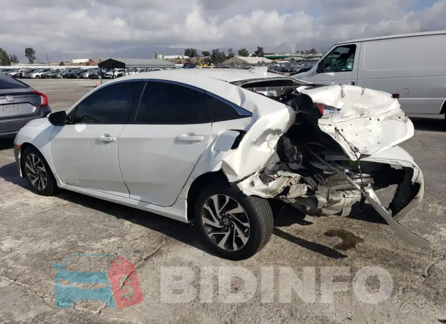 19XFC2F78HE213380 Photo# 2