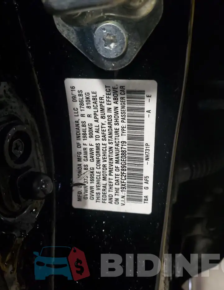 19XFC2F89GE088719 Photo# 12