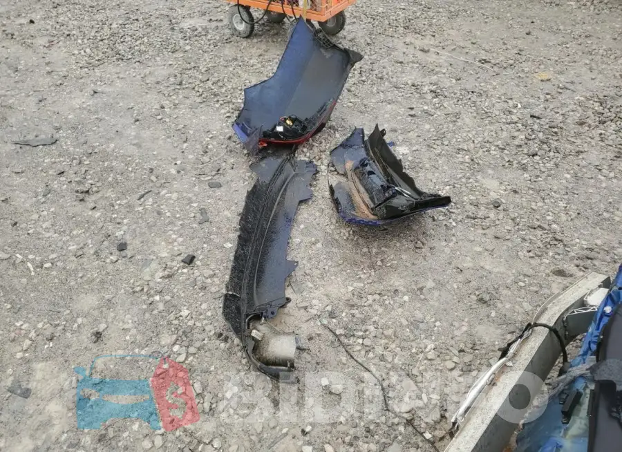 1HGCV2F31JA044775 Photo# 12