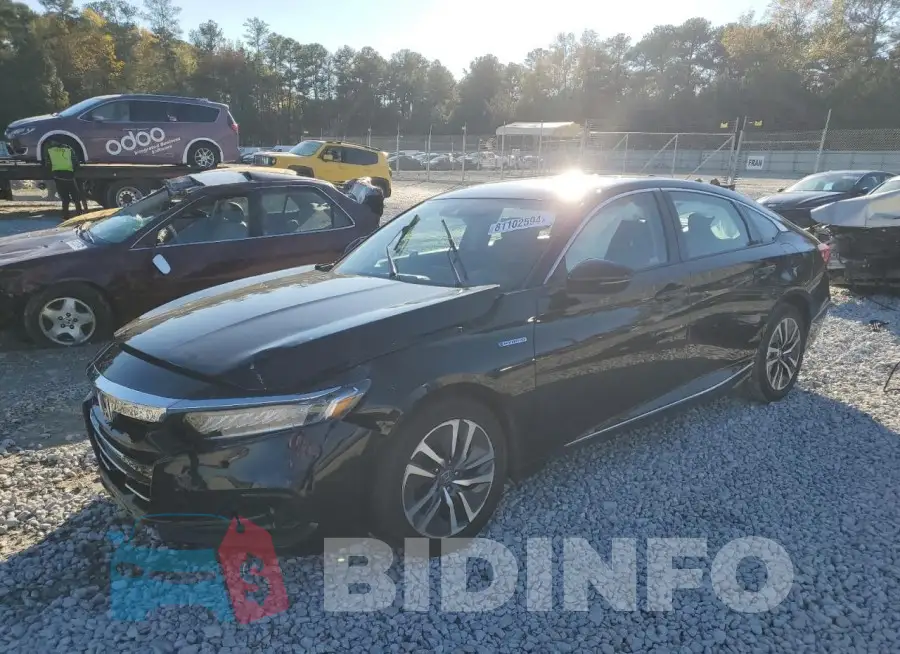 1HGCV3F50NA015944 Photo# 2