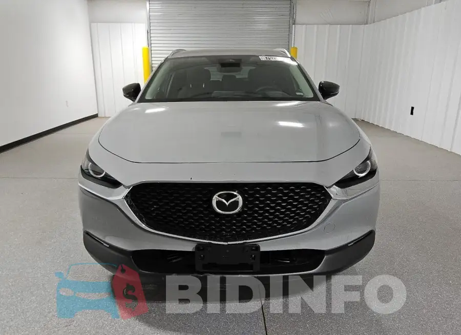 3MVDMBBM2SM758115 Photo# 5