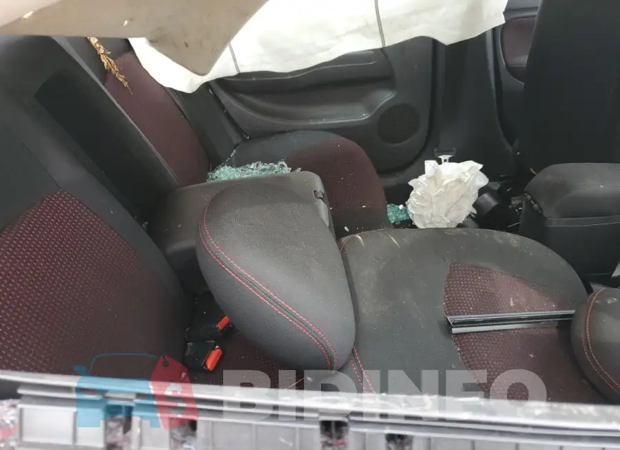 ML32FUFJ6NHF08230 Photo# 10