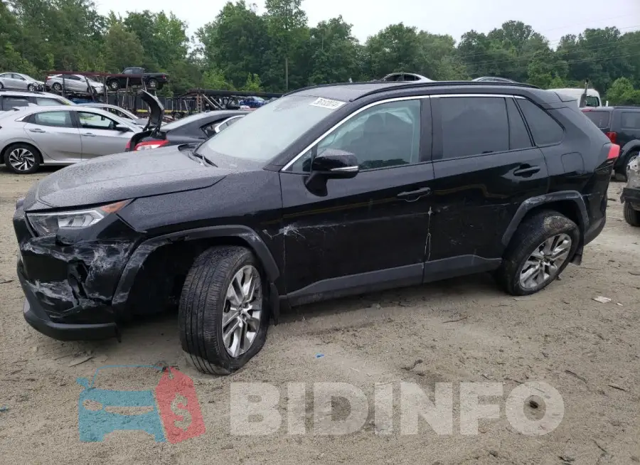 2T3A1RFV9MC162883 Photo# 1