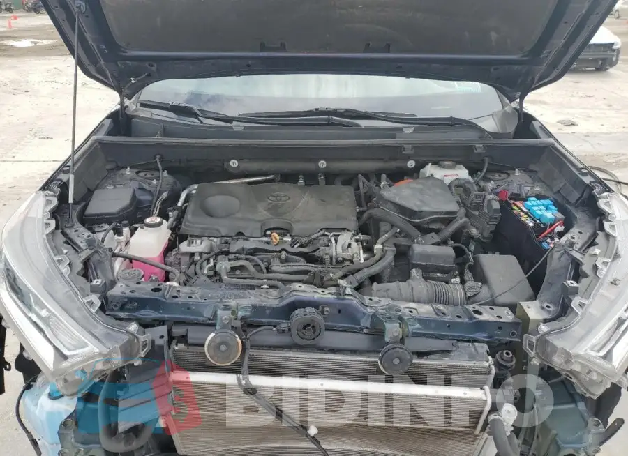 2T3EWRFV8KW026064 Photo# 12