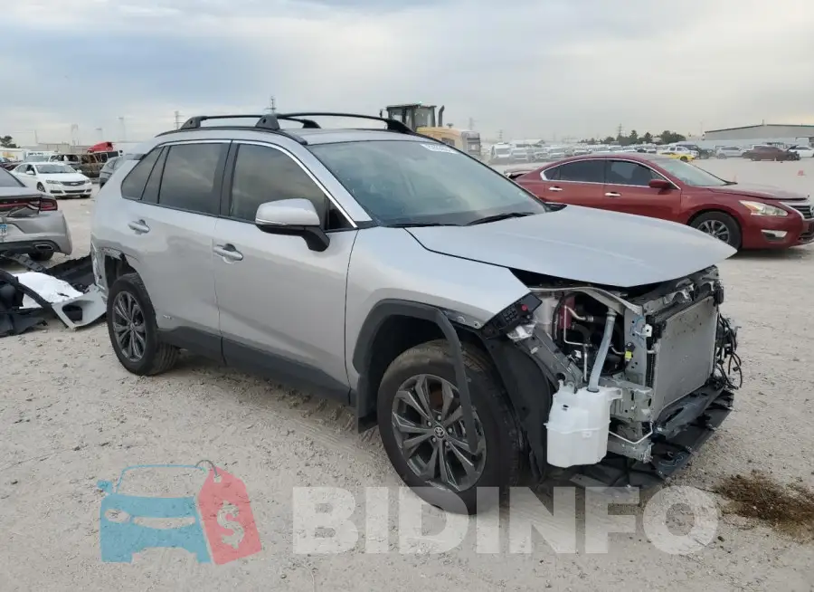 4T3B6RFV4PU133316 Photo# 4