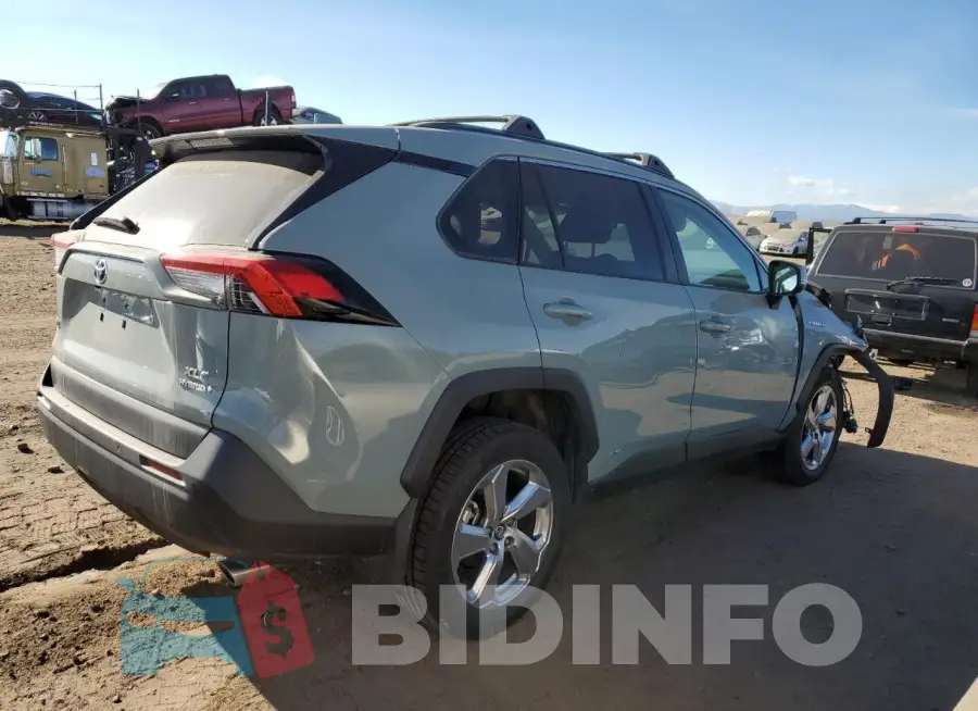 4T3B6RFV6MU014338 Photo# 3