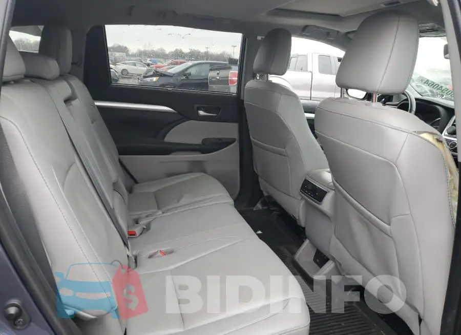 5TDJZRFH1KS704817 Photo# 11
