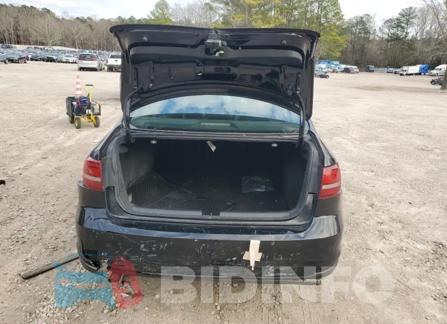 3VW2B7AJ2HM317562 Photo# 6