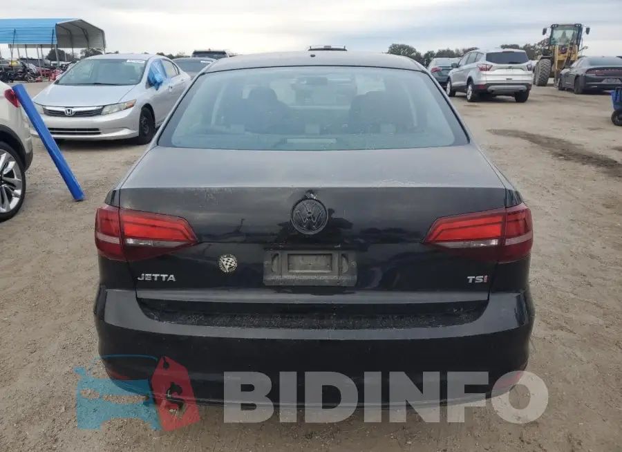 3VW2B7AJ5HM268809 Photo# 6