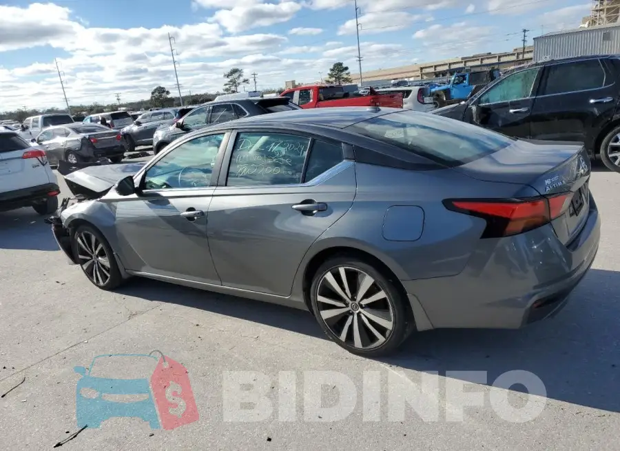 1N4BL4CV6KN314942 Photo# 2