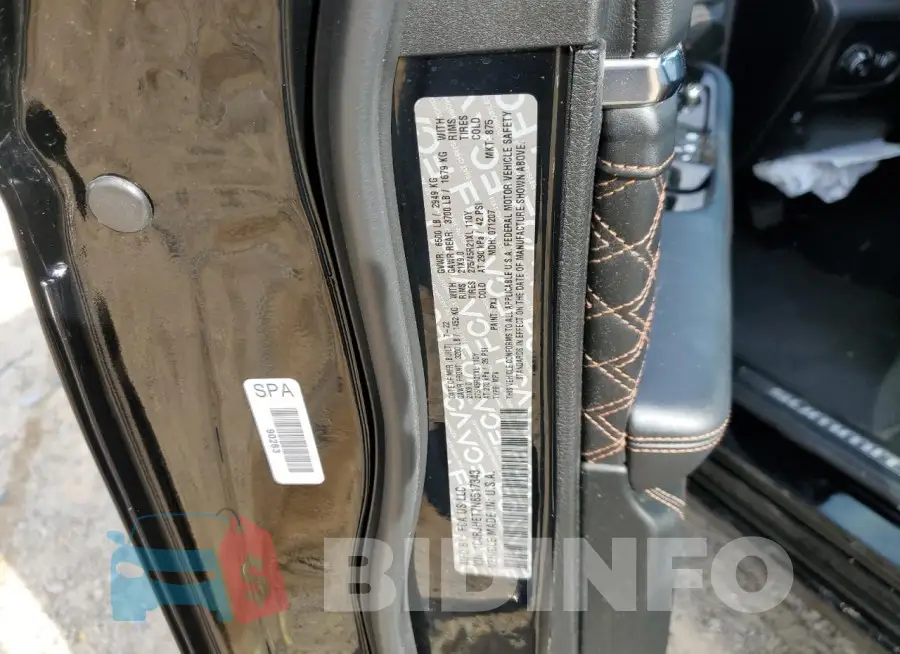 1C4RJHET7N8517343 Photo# 13