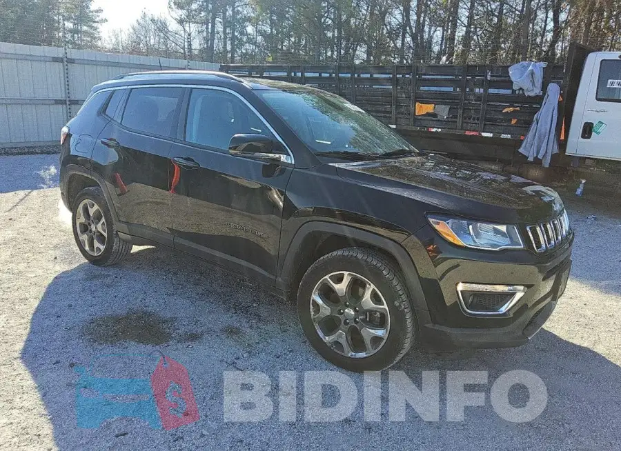 3C4NJDCB5LT193258 Photo# 4
