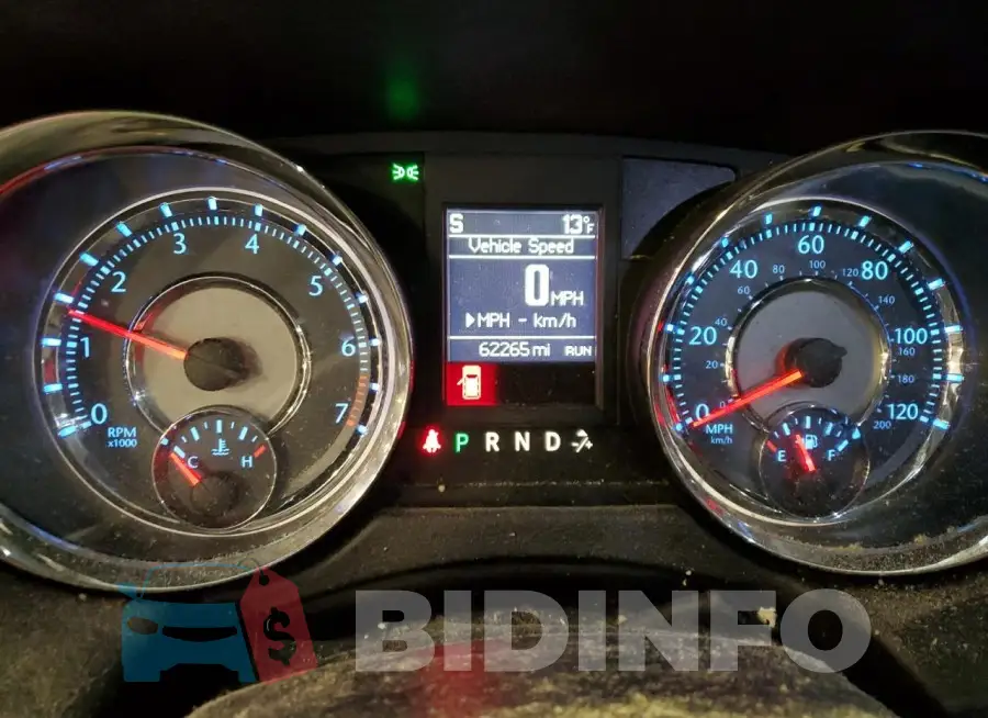 2C4RC1CG5GR208517 Photo# 9