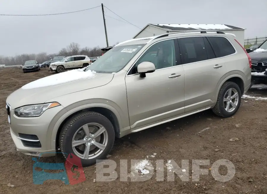 YV4102XK5G1056816 Photo# 1