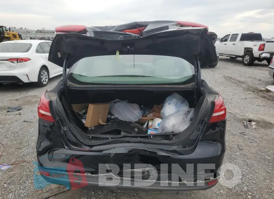 1FADP3F22GL397054 Photo# 6