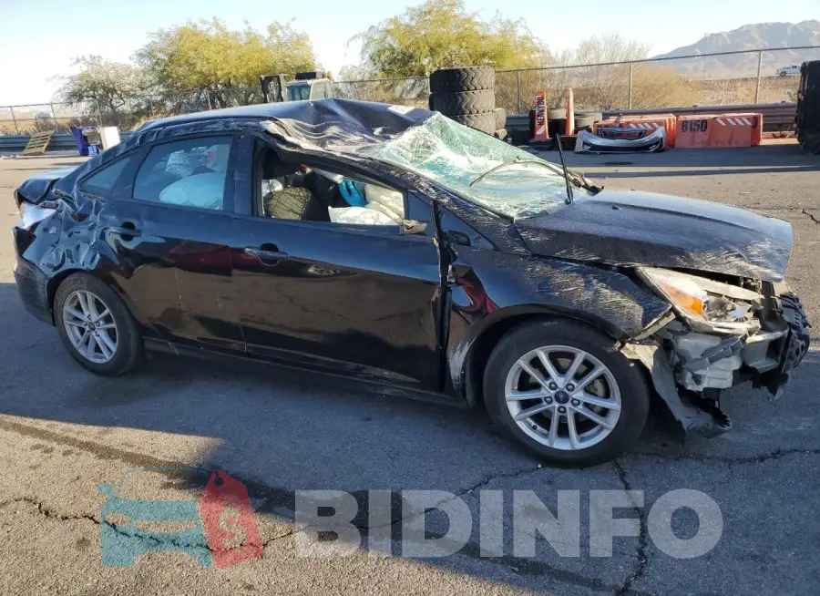 1FADP3F24JL224885 Photo# 4