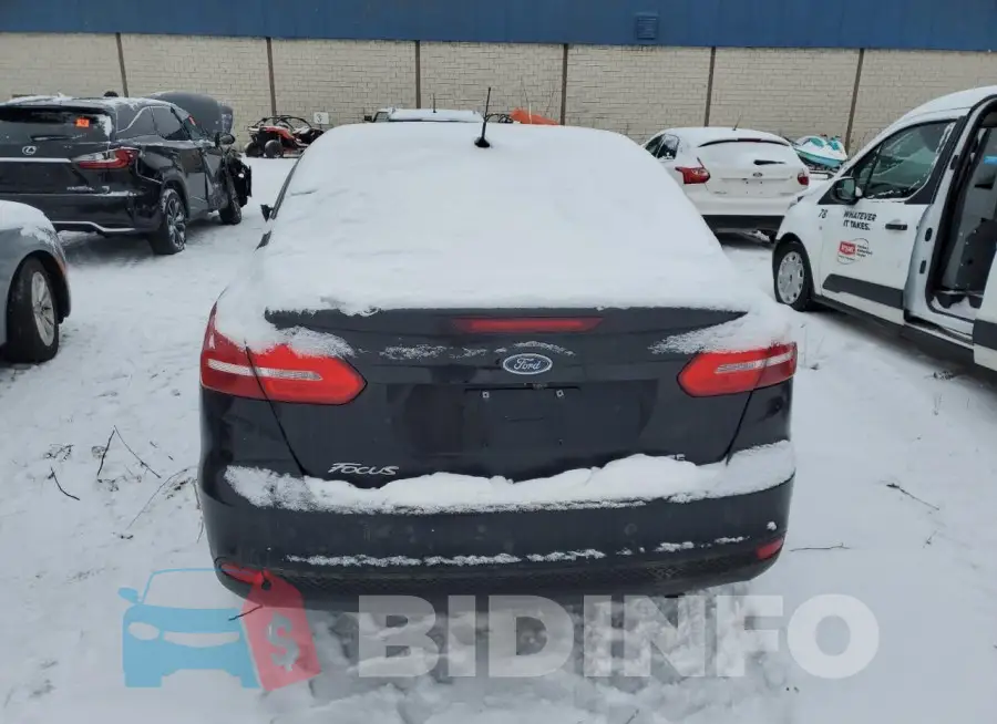 1FADP3F2XJL258345 Photo# 6