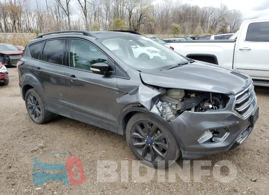 1FMCU9J96HUE77485 Photo# 4