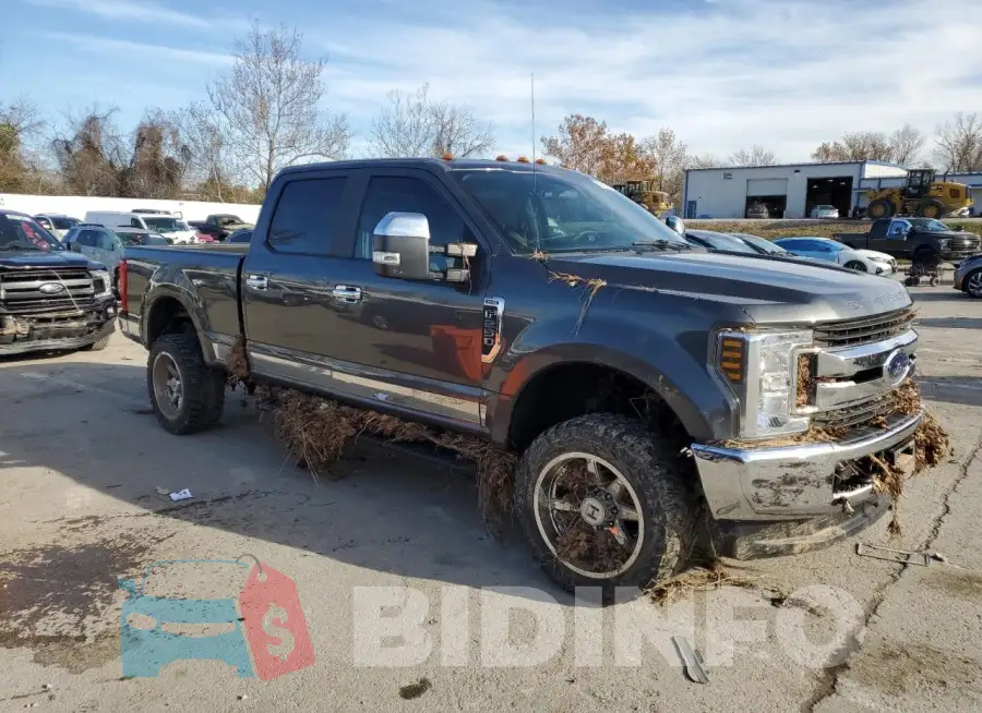 1FT7W2B67JEB59872 Photo# 4