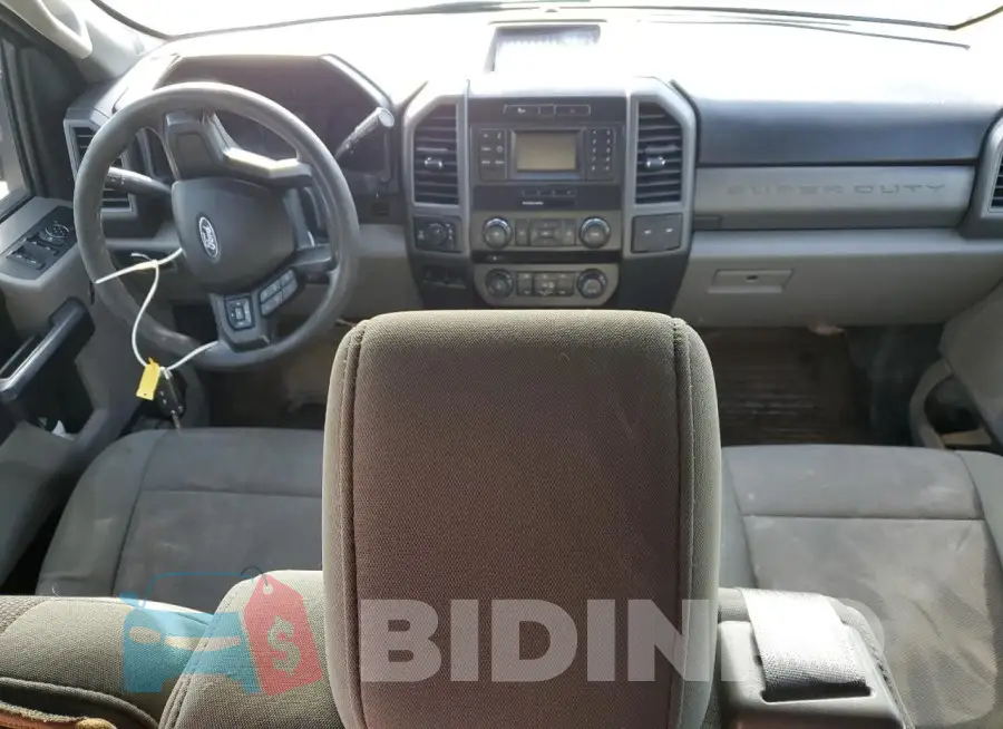 1FT7W2B67JEB59872 Photo# 8