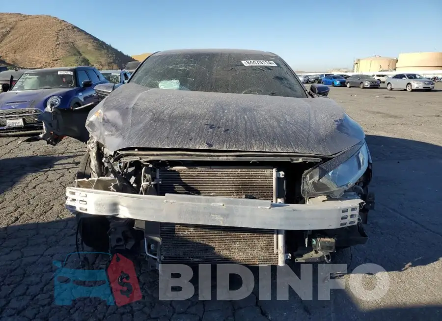 19XFC2F88LE214031 Photo# 5