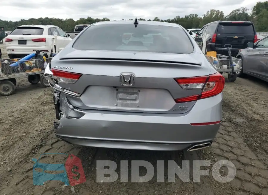 1HGCV2F37MA013583 Photo# 6