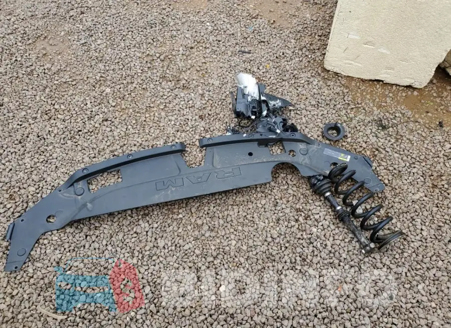 1C6SRFLT3LN177146 Photo# 12