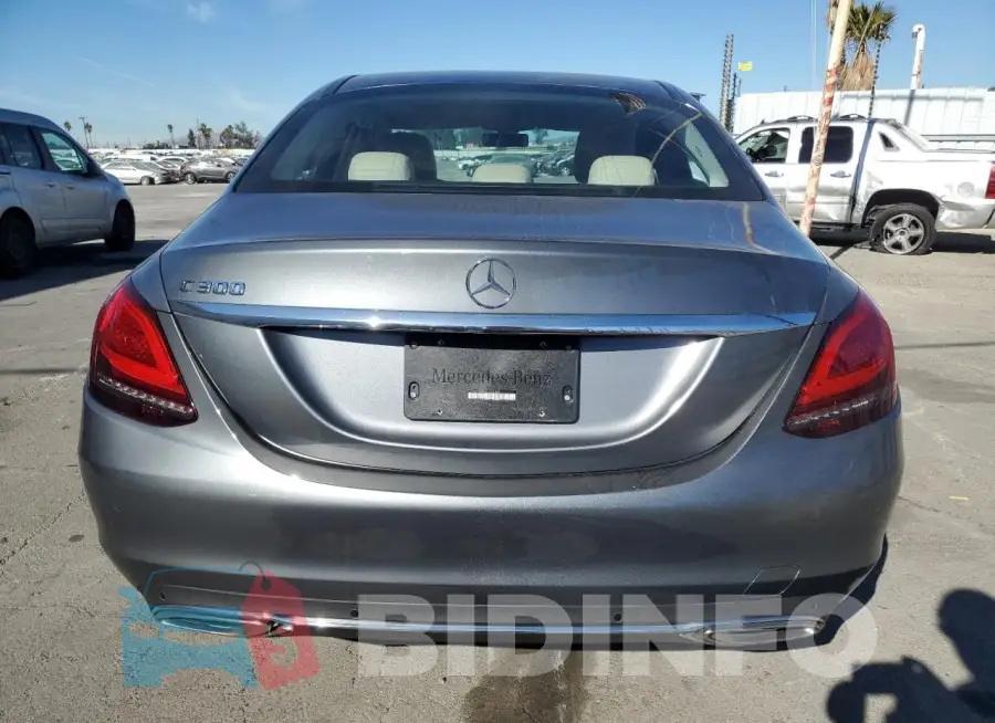 55SWF8DB9LU325365 Photo# 6