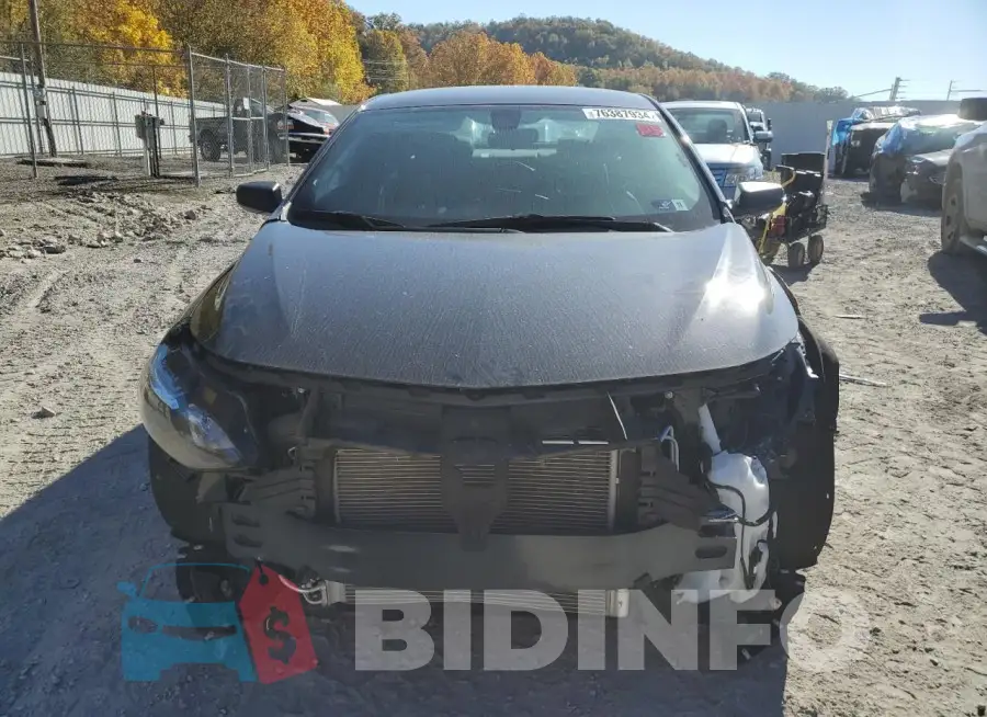 1G1ZB5ST4NF212743 Photo# 5