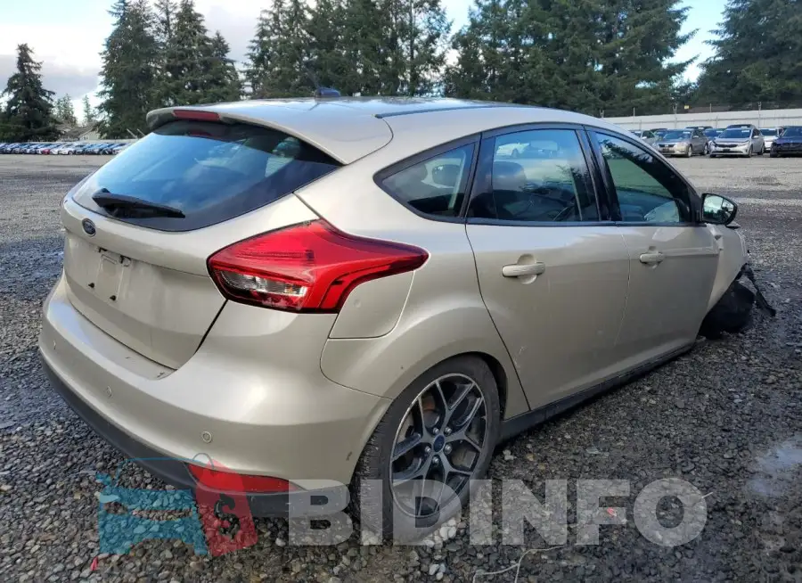 1FADP3M28HL230752 Photo# 3