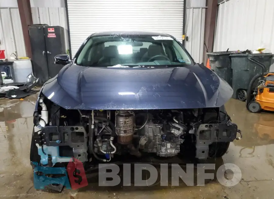 19XFC2F71HE213883 Photo# 5