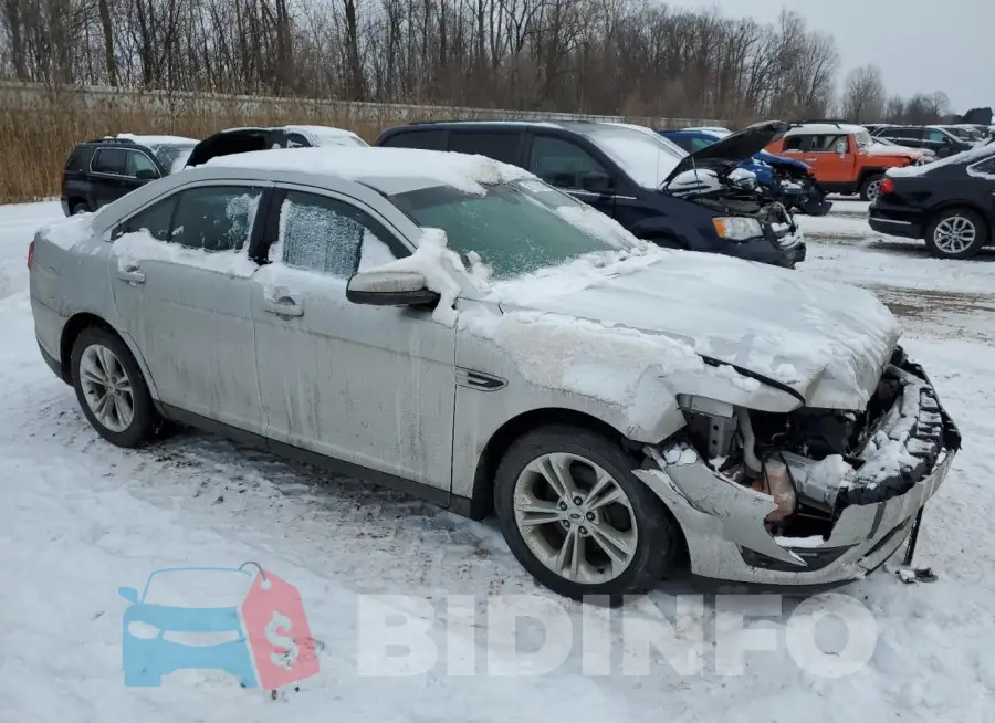 1FAHP2E86GG131613 Photo# 4