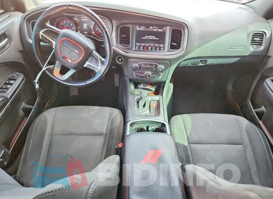2C3CDXHG3JH125815 Photo# 8