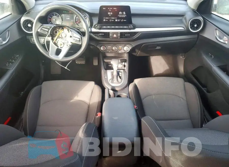 3KPF24AD2RE723818 Photo# 8