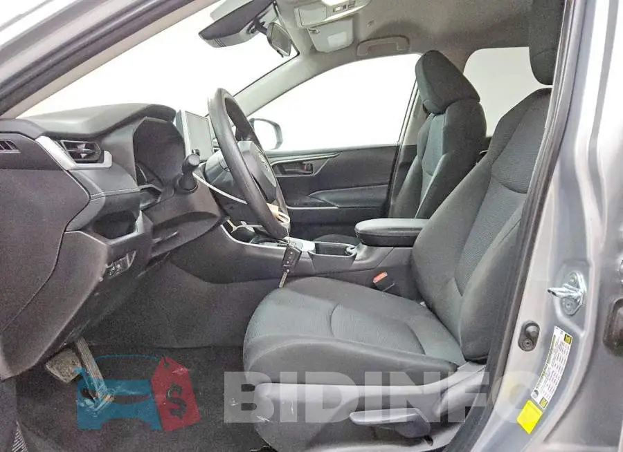 2T3G1RFV1SC548009 Photo# 7