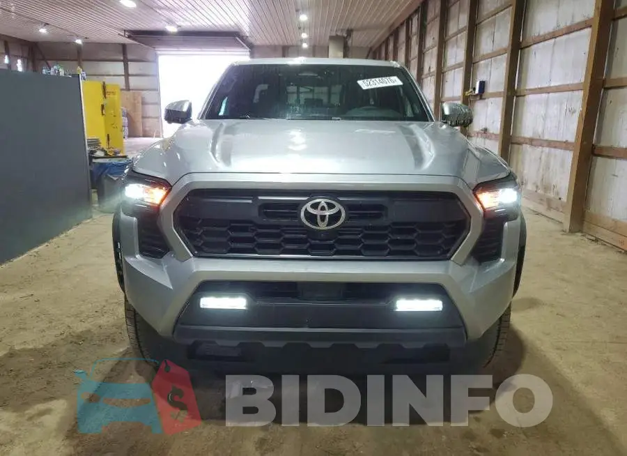 3TYLC5LN4ST047853 Photo# 5