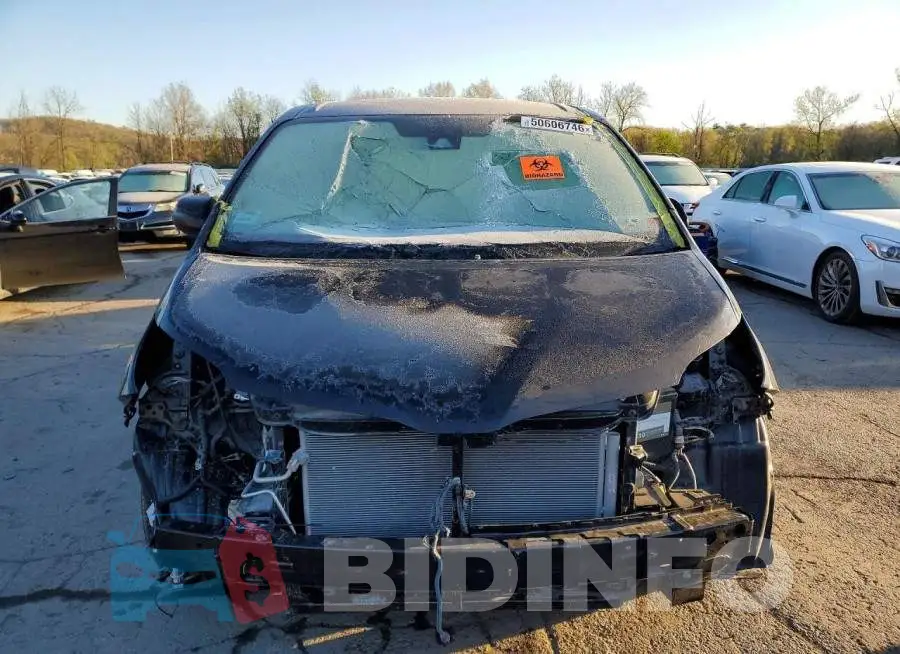 5TDZZ3DC2LS066814 Photo# 5