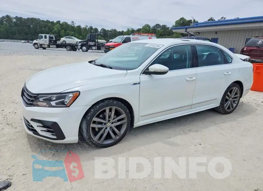 1VWDT7A39HC050865 Photo# 1