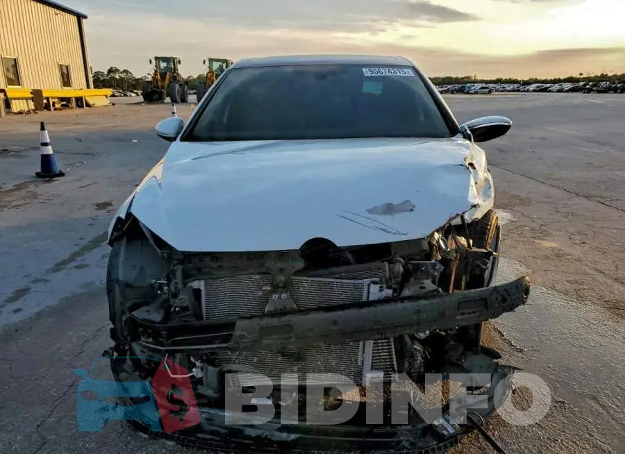 3VW447AU5HM034540 Photo# 5