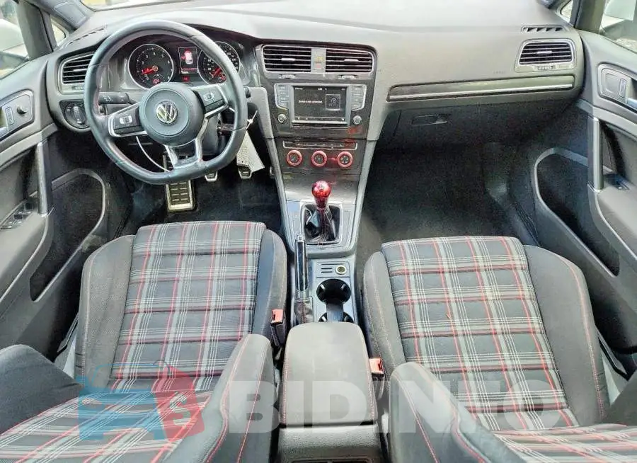 3VW5T7AUXHM069419 Photo# 8